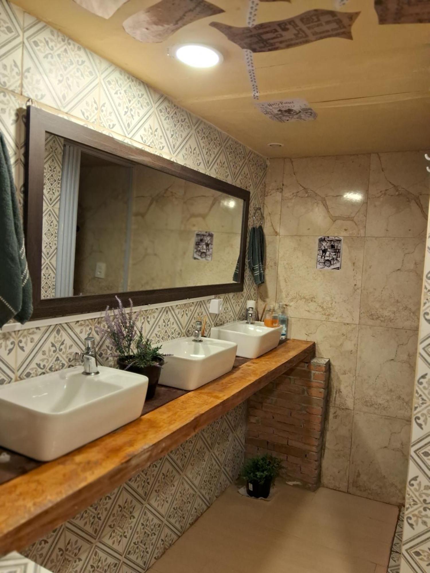 Hostal Trilhas E Rotas - A 150m Da Avenida Paulista
